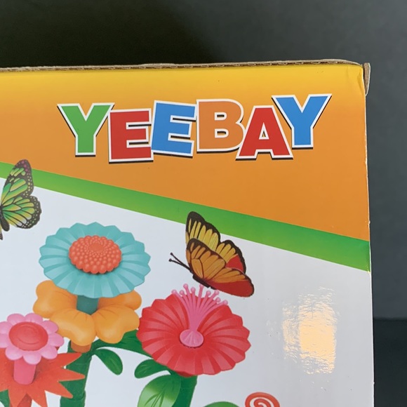 Creative Gardens Flower Arrangement Building Toy DIY Play Kit NIB Sealed Ages 3+ - Picture 5 of 16